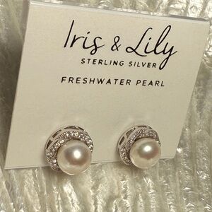 Iris White and Silver Spiral Pearl Earrings